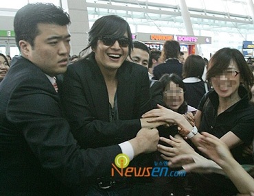 Bae Yong Joon: “3 năm nữa, tôi sẽ kết hôn” - 1