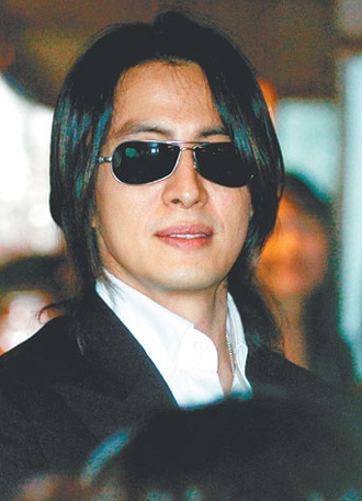 Cuộc đời của Bae Yong Joon lên phim - 4