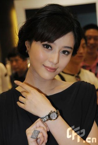 “Bố mẹ muốn tôi sớm lấy chồng” - 1