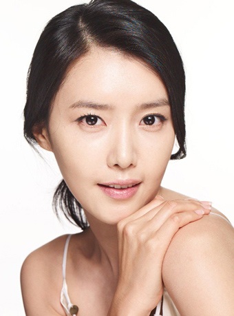 Phong cách trang điểm của Chae Jung Ahn - 2