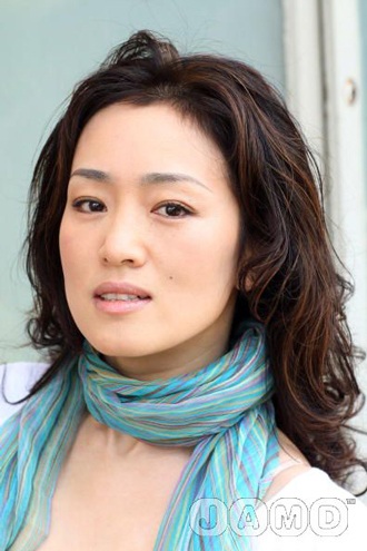 Củng Lợi: “Chọn vai diễn khó vì thích” - 12 Củng Lợi: “Chọn vai diễn khó vì thích” - 12