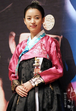 Han Hyo Joo không thích làm ngôi sao “chớp nhoáng” - 3