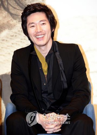 Nam diễn viên Jang Hyuk kết hôn! - 3 Nam diễn viên Jang Hyuk kết hôn! - 3