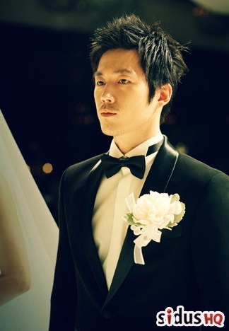 Vợ chồng Jang Hyuk rạng rỡ trong ngày cưới - 3