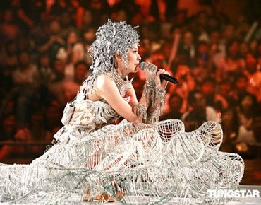 Diva Hồng Kông Trần Tuệ Lâm sắp lên xe hoa - 4 Diva Hồng Kông Trần Tuệ Lâm sắp lên xe hoa - 4