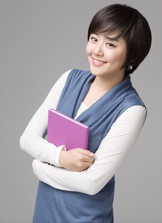 “Cô dâu nhỏ xinh” Moon Geun Young trở lại - 9