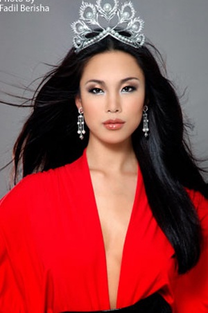 Nhìn lại một năm bận rộn của Hoa hậu hoàn vũ 2007  - 9