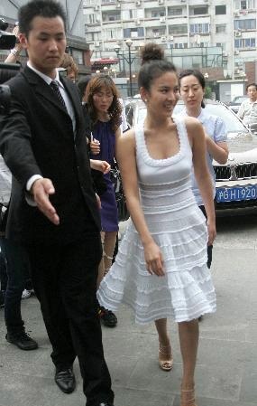 Song Hye Kyo thu hút giới truyền thông Thượng Hải - 8 Song Hye Kyo thu hút giới truyền thông Thượng Hải - 8