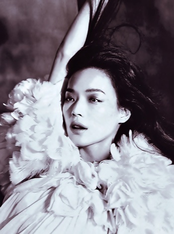 Người đẹp gợi cảm Thư Kỳ “luận bàn” về tình yêu - 7 Người đẹp gợi cảm Thư Kỳ “luận bàn” về tình yêu - 7