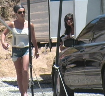 Britney Spears xử tệ với mẹ - 3