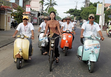 Diễu hành xe cổ và hành trình di sản - 6