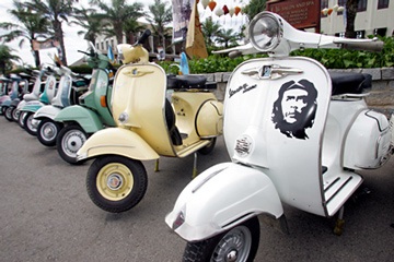 Diễu hành xe cổ và hành trình di sản - 3