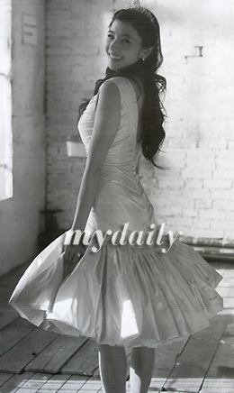 Đám cưới hoành tráng của Han Chae Young  - 1