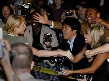 Paris Hilton đã ra tù - 6