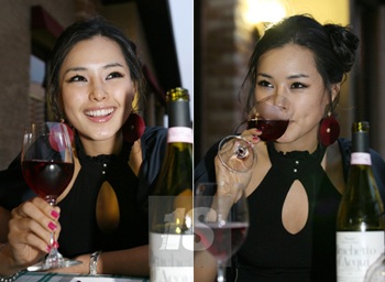 Hoa hậu Hàn Quốc hâm mộ nam diễn viên của “Hoa cúc dại” - 2