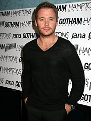 Paris Hilton, xin cô đừng "làm trò" nữa! - 2 Paris Hilton, xin cô đừng "làm trò" nữa! - 2