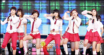 Bữa tiệc âm nhạc trong mơ của showbiz Hàn - 15 Bữa tiệc âm nhạc trong mơ của showbiz Hàn - 15