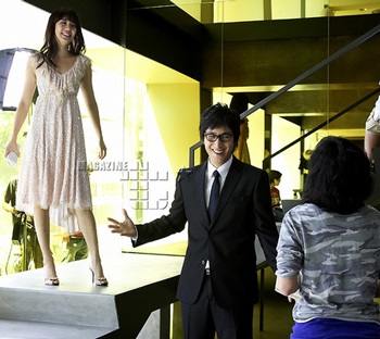 Yoon Eun Hye cá tính với mái tóc ngắn - 3