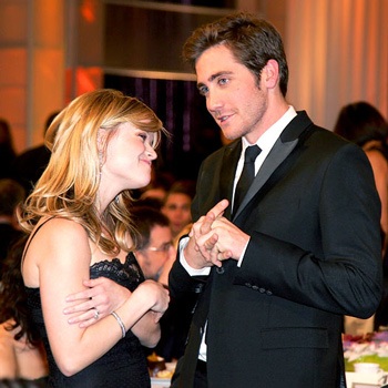 Reese Witherspoon sống cùng với người tình - 7