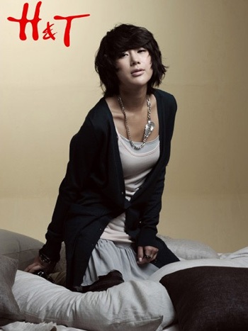 Cô nàng gợi cảm Suh In Young cạnh tranh với Lee Hyori - 5