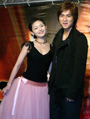 Từ Hy Viên “hẹn hò” với Ngô Kiến Hào? - 4 Từ Hy Viên “hẹn hò” với Ngô Kiến Hào? - 4