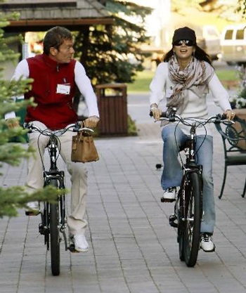 “Chương Tử Di kết hôn không phải vì tiền” - 5