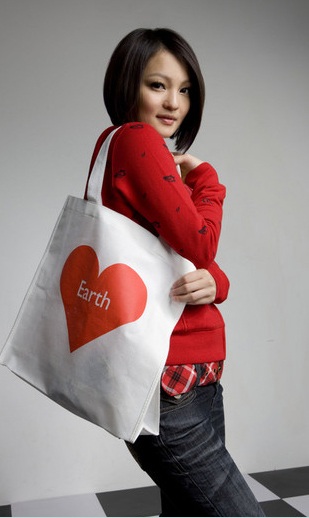 Trương Thiều Hàm thử sức trong lĩnh vực thời trang - 11 Trương Thiều Hàm thử sức trong lĩnh vực thời trang - 11