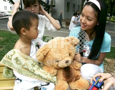 Hoa hậu thế giới 2007 Trương Tử Lâm tới Việt Nam - 1 Hoa hậu thế giới 2007 Trương Tử Lâm tới Việt Nam - 1