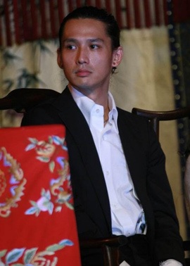 Chương Tử Di bất ngờ xuất hiện - 4 Chương Tử Di bất ngờ xuất hiện - 4