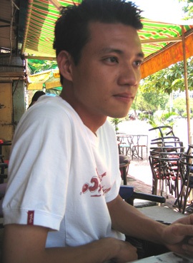 Khải Anh: “Nổi tiếng nhờ ô dù chỉ là núp bóng”  - 1