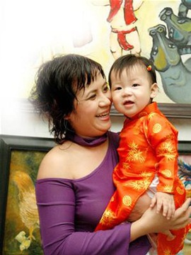 Chuyện hai chị em nhà Lưu Hương Giang - 3