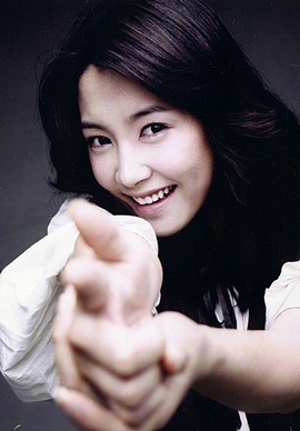 "Nữ cảnh sát xinh đẹp" Nam Sang Mi tới Việt Nam - 5