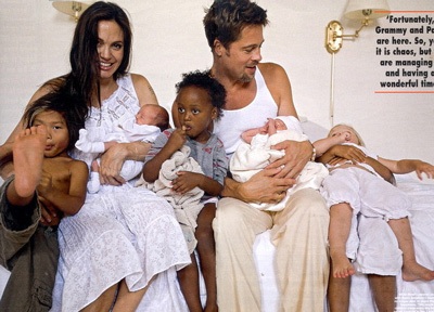 Chiêm ngưỡng trọn bộ ảnh đặc biệt của đại gia đình Brangelina - 1 Chiêm ngưỡng trọn bộ ảnh đặc biệt của đại gia đình Brangelina - 1