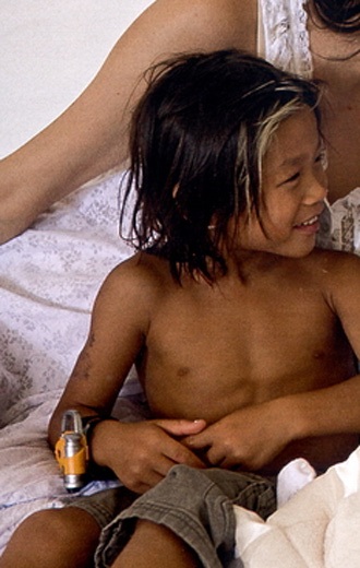 Chiêm ngưỡng trọn bộ ảnh đặc biệt của đại gia đình Brangelina - 10 Chiêm ngưỡng trọn bộ ảnh đặc biệt của đại gia đình Brangelina - 10
