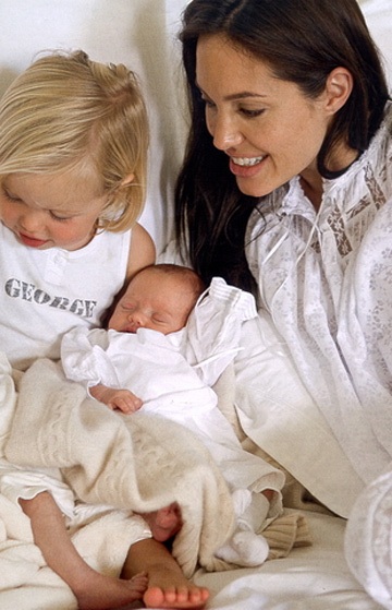 Chiêm ngưỡng trọn bộ ảnh đặc biệt của đại gia đình Brangelina - 9 Chiêm ngưỡng trọn bộ ảnh đặc biệt của đại gia đình Brangelina - 9