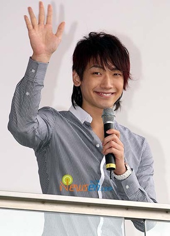 Bi (Rain) không nao núng vì thất bại của “Speed Racer” - 2 Bi (Rain) không nao núng vì thất bại của “Speed Racer” - 2