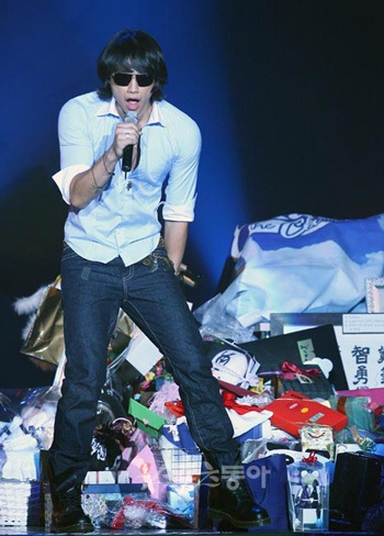 Bi (Rain) trình diện kiểu tóc mới - 11 Bi (Rain) trình diện kiểu tóc mới - 11