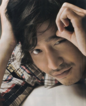 Eric Moon lịch lãm trên tạp chí Ceci - 8 Eric Moon lịch lãm trên tạp chí Ceci - 8