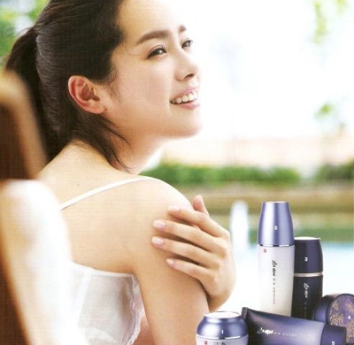 Han Ji Min "lang thang" tại Sài Gòn… - 10 Han Ji Min "lang thang" tại Sài Gòn… - 10