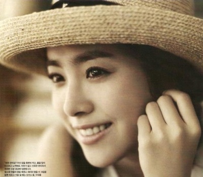 Han Ji Min "lang thang" tại Sài Gòn… - 2 Han Ji Min "lang thang" tại Sài Gòn… - 2