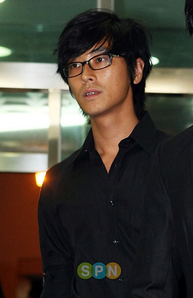 Đồng nghiệp tiếc thương tài tử đoản mệnh Lee Eon - 14