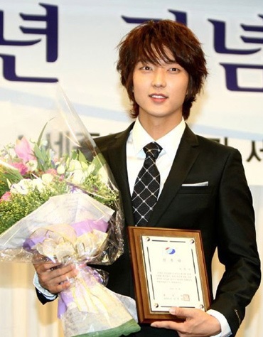 Lee Jun Ki trở thành thành viên bộ tư pháp Hàn Quốc - 2 Lee Jun Ki trở thành thành viên bộ tư pháp Hàn Quốc - 2