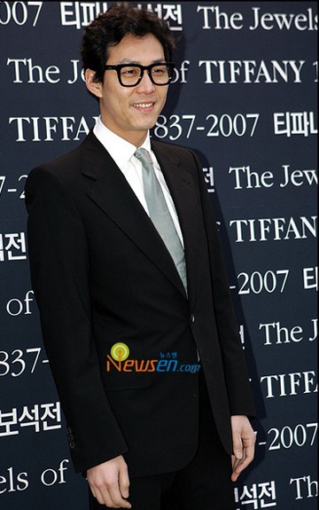 Lee Jung Jae nhận bằng thạc sỹ - 7