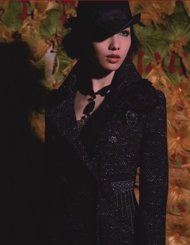 Nét duyên dáng của "nàng hoa đán" Lê Tư - 6 Nét duyên dáng của "nàng hoa đán" Lê Tư - 6