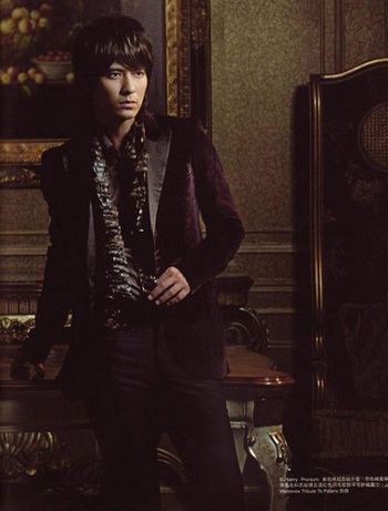 Châu Du Dân hút fan bởi vẻ lịch lãm - 4