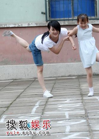 Châu Tấn được mời dùng bữa với tổng thống Singapore - 4 Châu Tấn được mời dùng bữa với tổng thống Singapore - 4