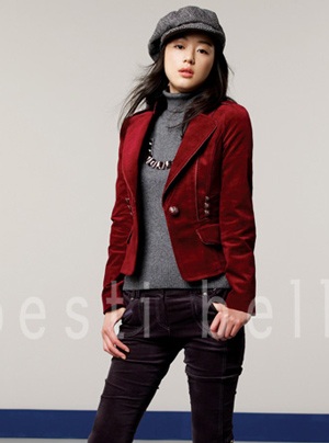 “Cô nàng ngổ ngáo” trở nên... nữ tính - 18