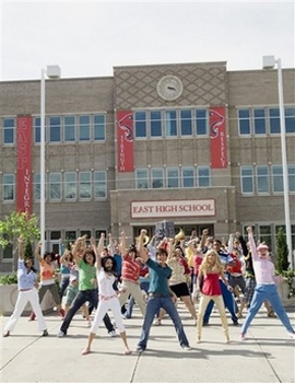 “High School Musical 2” lập kỷ lục mới! - 1