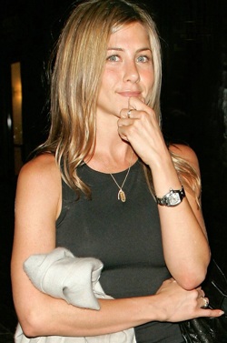 Jennifer Aniston theo đuổi Ben Affleck? - 1