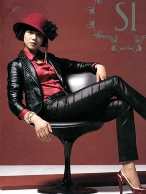 “Cô dâu Hà Nội” Kim Ok Bin trình diễn thời trang - 15